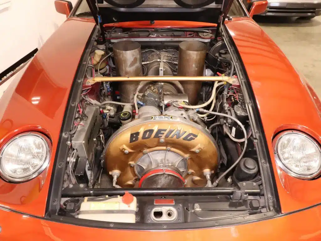 This-jet-powered-Porsche-928-comes-with-a-helicopter-engine