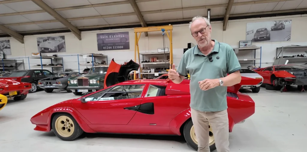 This man decided to take his Lamborghini Countach QV for a 'final drive before big bills' head his way, which sounds a bit ominous