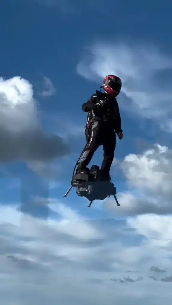 This-super-cool-jet-powered-Flyboard-is-a-cross-between-a-surfboard-and-a-skateboard