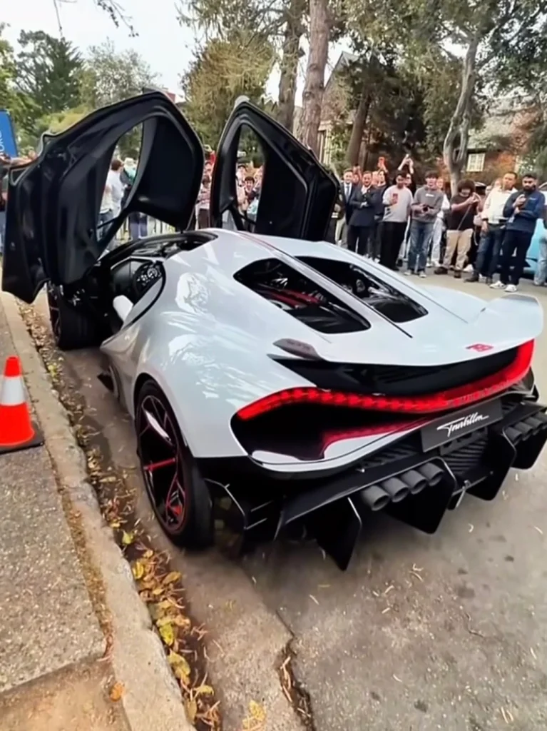 This video of the Bugatti Tourbillon went viral because people were finally able to listen to the sound of the V16 engine