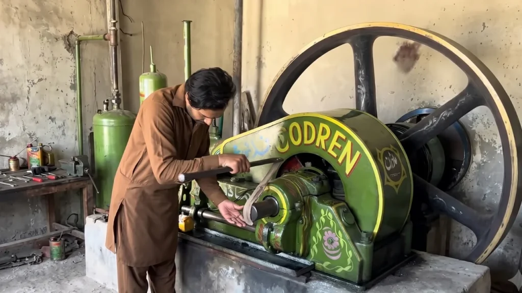 Man shares all different kinds of engines to explain how genius the engineering behind them is