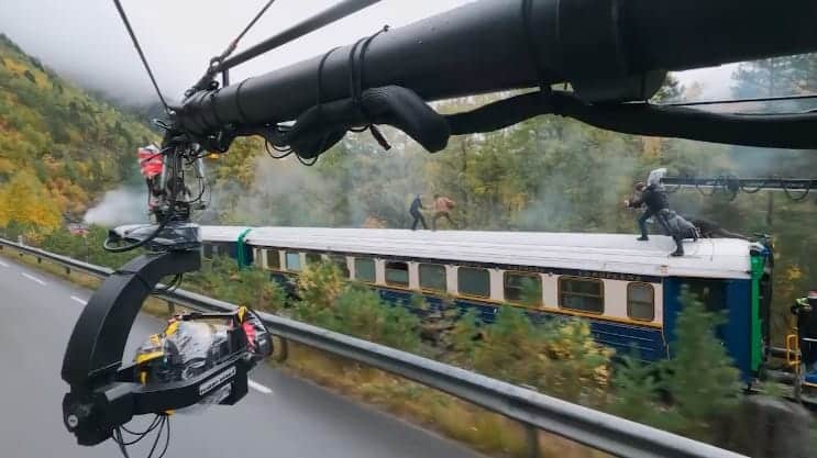Tom Cruise train scene in Mission: Impossible - Dead Reckoning