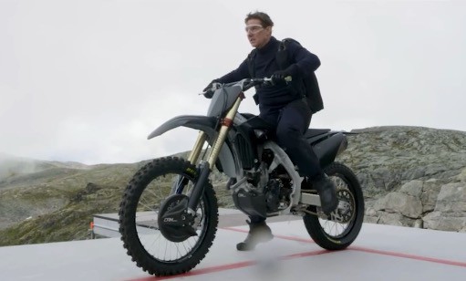 Tom Cruise motorcycle stunt in Mission: Impossible - Dead Reckoning