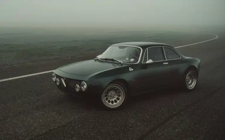 Totem Super GT Alfa Romeo Giulia restomod