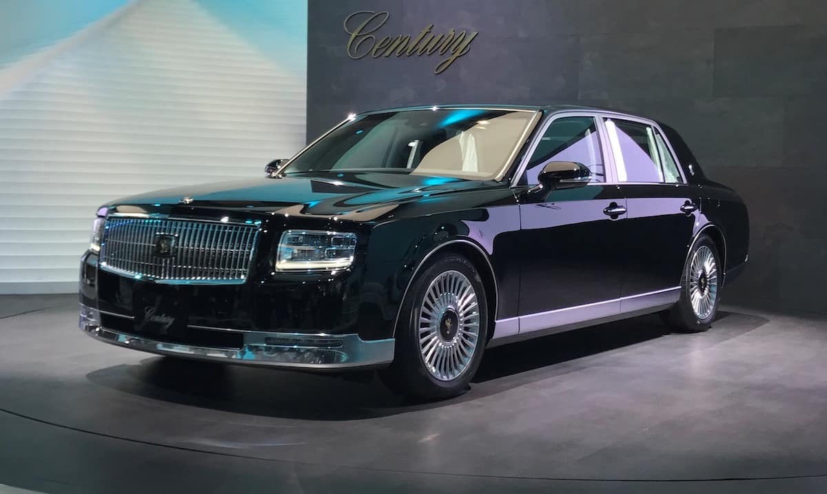 Japan's royal family are the world leaders who ride in this car, the Toyota Century. It's on display at the 2017 Tokyo Motor Show. 