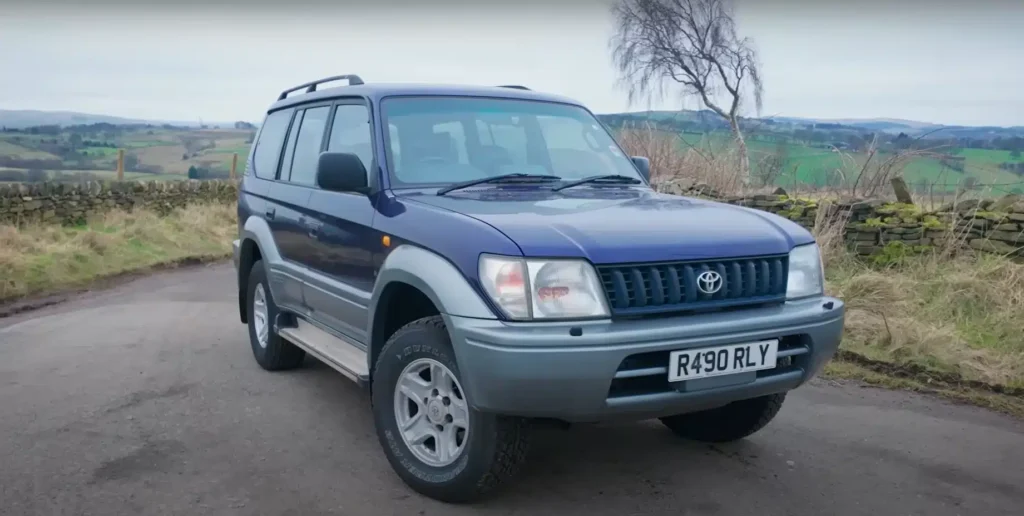 Cruiser Toyota Colorado Land