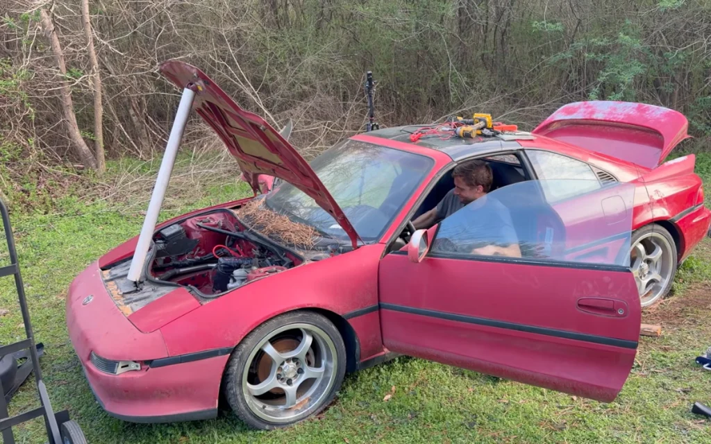 This particular 1990 Toyota MR2 turbo was free for the taking if someone could actually bring it back to life, and a YouTuber stepped up to the challenge
