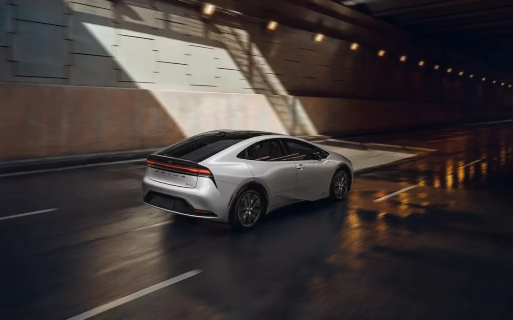 This is what happens to your hybrid car or PHEV if you never plug it in