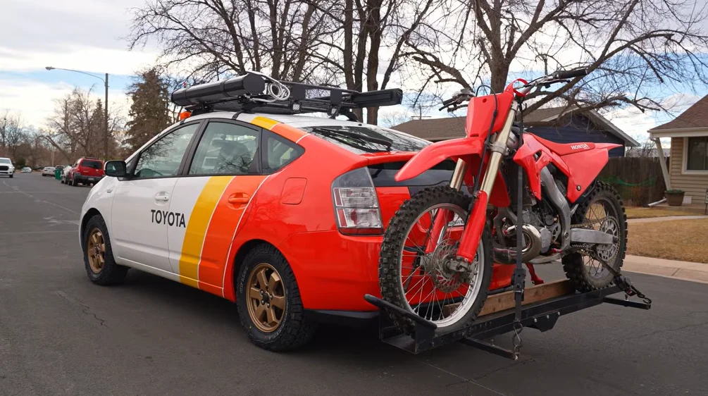 Man decides to 'pimp' his best friend's Toyota Prius using a haul of Temu parts and ends up with a surprising result