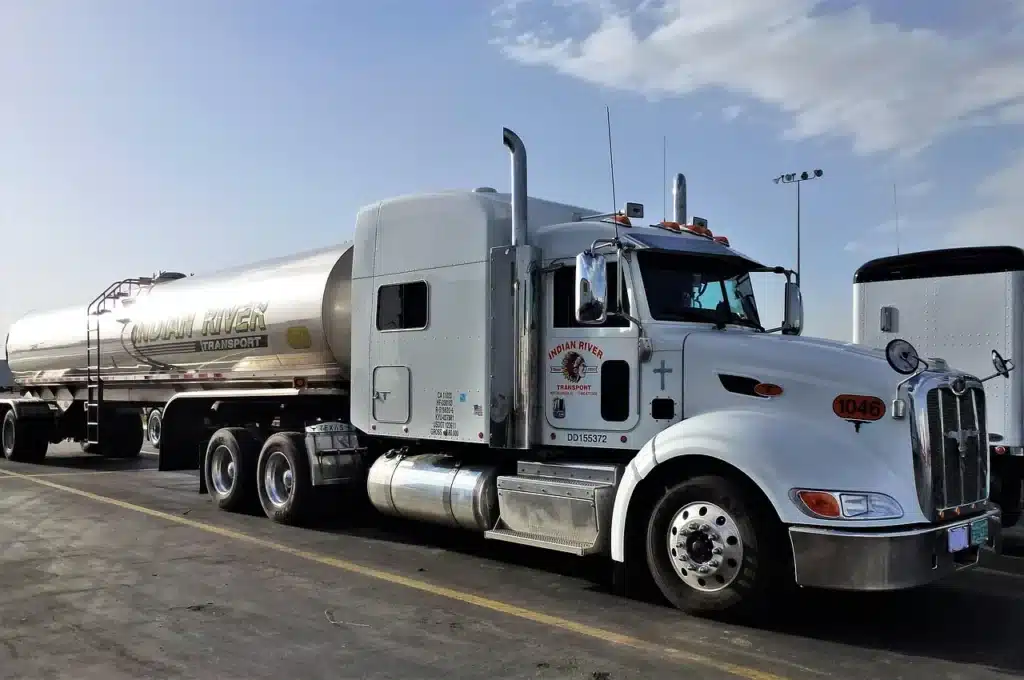 Truck driver shares payslip which shows surprising amount he earns per year