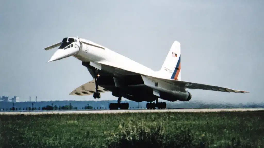 Tupolev-Tu-144-supersonic-plane-concorde-rival
