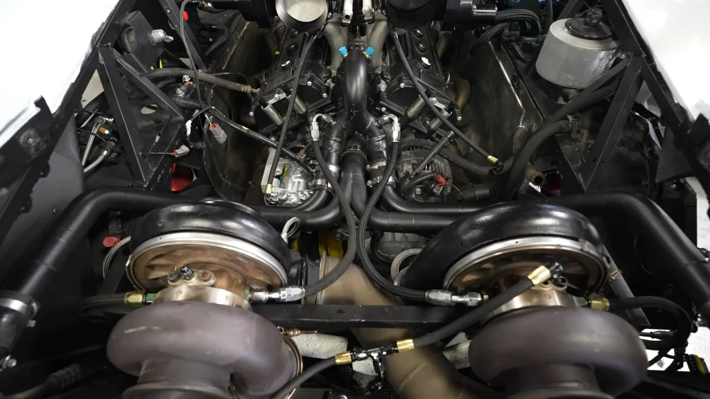 Mechanics install twin turbos on a Lamborghini Murciélago in one of the wildest custom project
