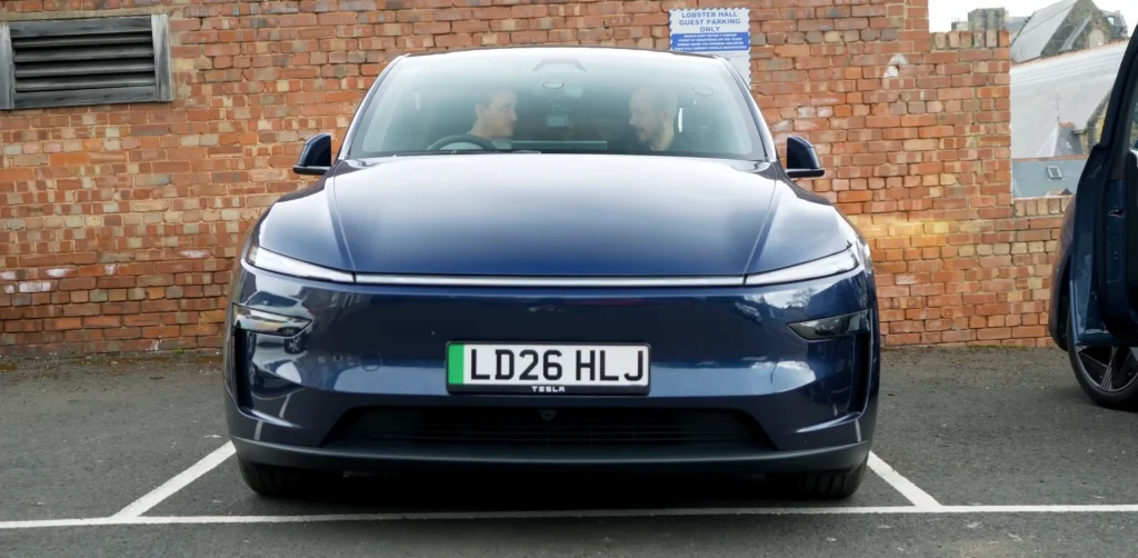 Two presenters from the magazine What Car_ pitted the brand-new Neue Klasse BMW iX3 against a Tesla Model Y to see if somebody has finally built a worthy rival for the Model Y in Europe