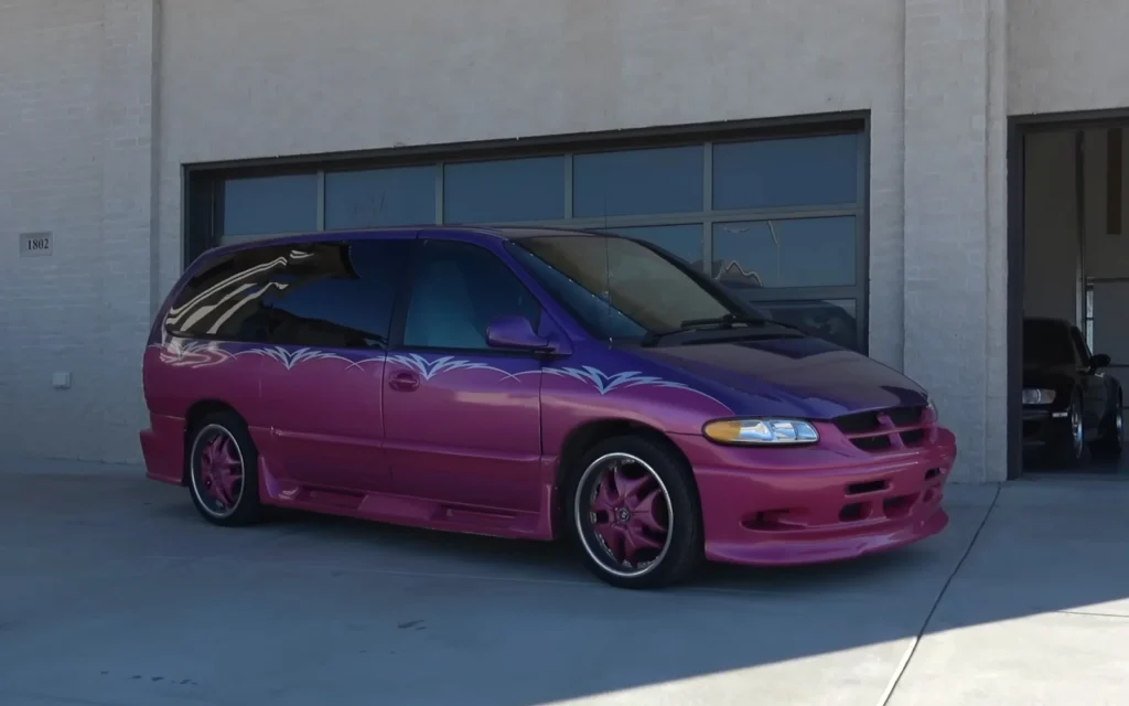 Tyler Hoover from the Hoovies Garage YouTube channel took the original Pimp My Ride Chrysler Voyager minivan to CarMax to see how much he could get