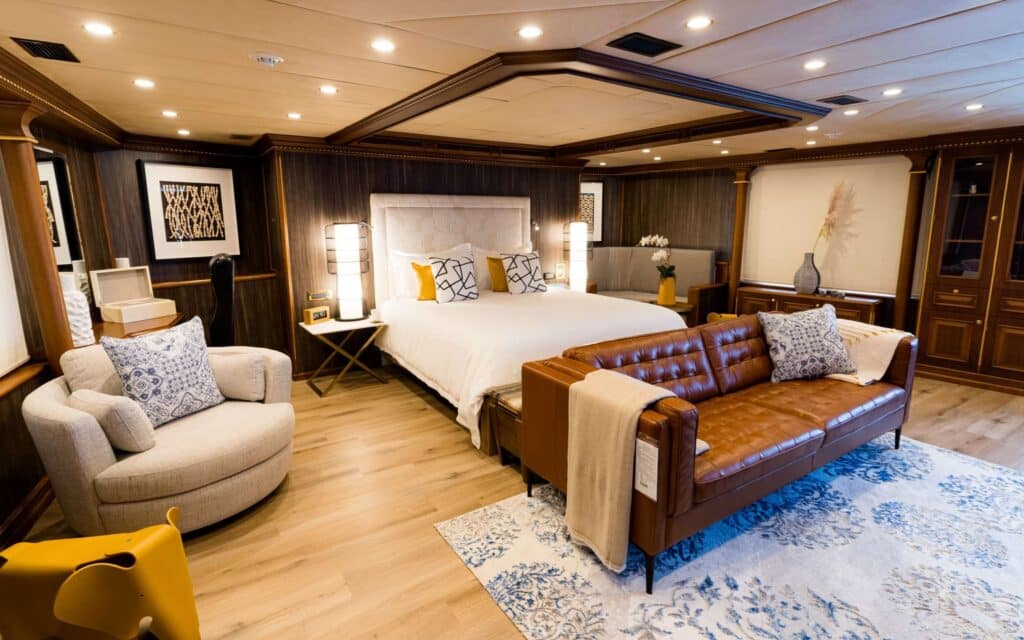 Tyson Fury iRama yacht bedroom