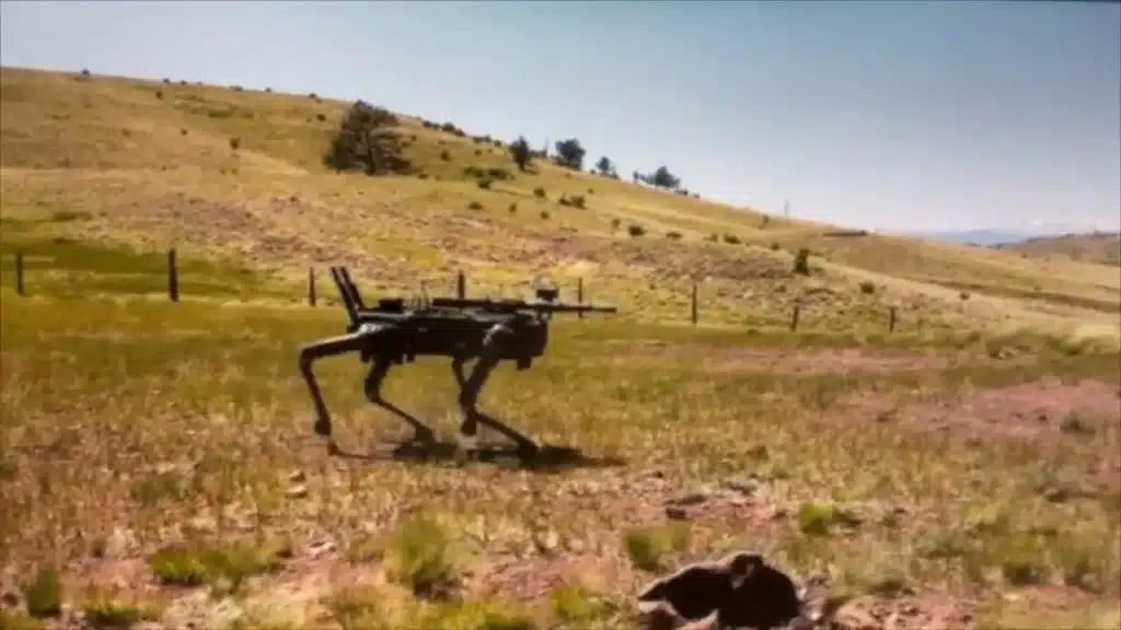 US-Marines-test-a-robot-dog-armed-with-AI-enabled-rifles