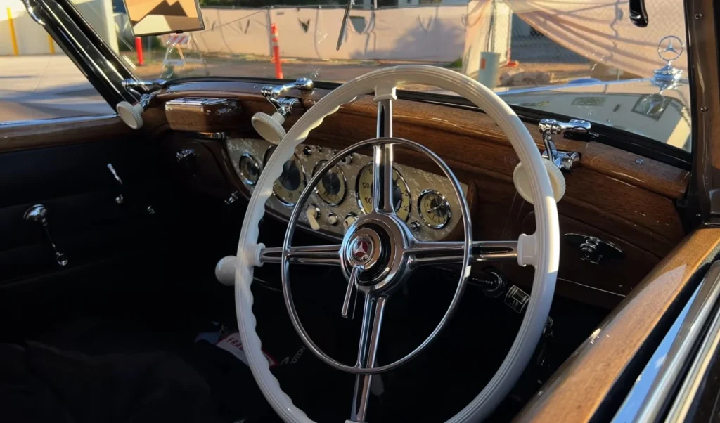 A US man in London explains why a 100-year-old car still works, and how a classic Mercedes pre-war car supports vintage driving