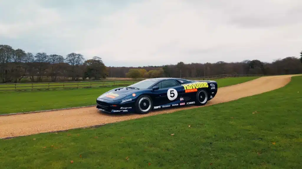 Ultimate-barn-finds-rare-Jaguar-XJ220-racing-car