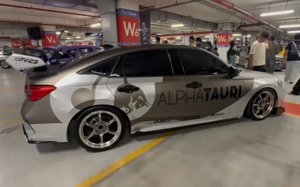 An underground car park became the most chaotic car meet on Earth with 1,000 cars and 30,000 fans
