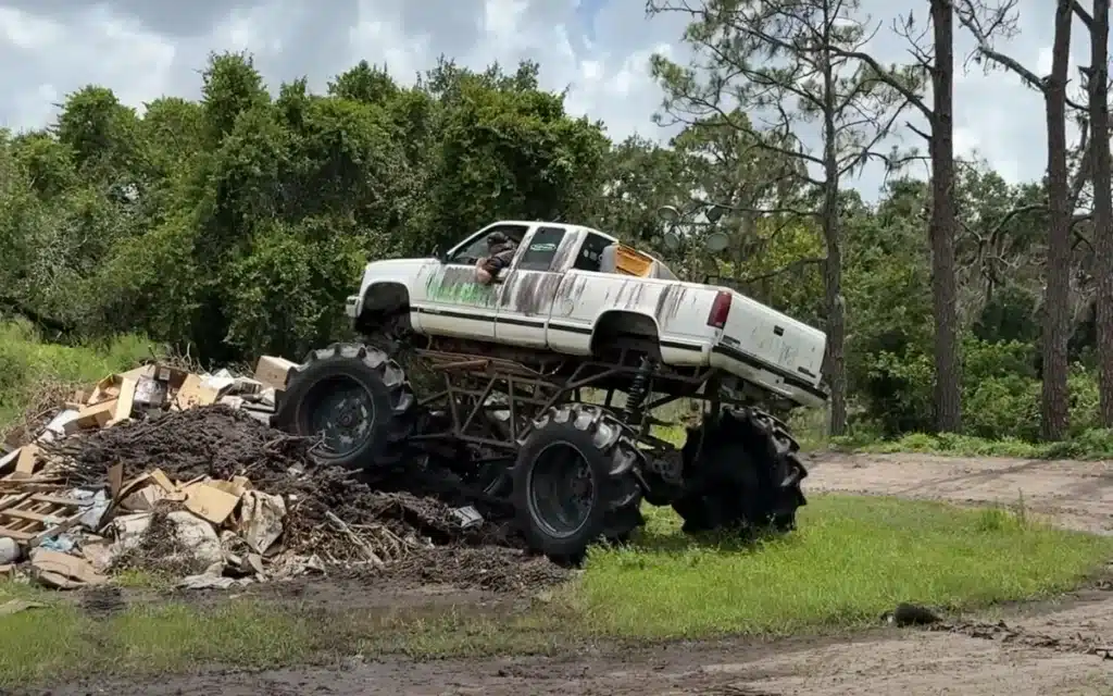 Florida man sees his friend left his truck in his yard and instead of getting annoyed decides to secretly fix it