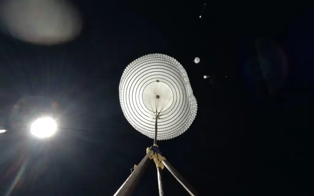 The ExoMars team from the ESA has tested a new parachute system, meant to land a Mars rover on Mars in 2030