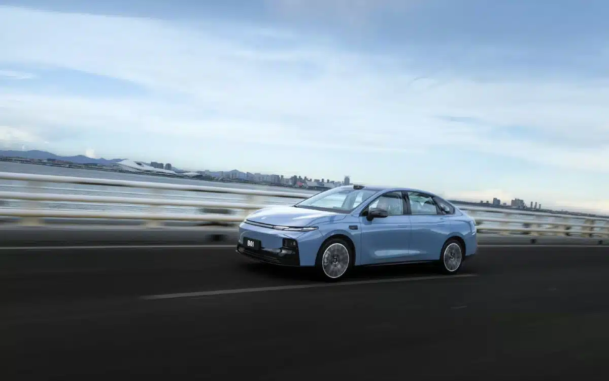 Chinese company makes 10,000 EVs in just one single week in major milestone