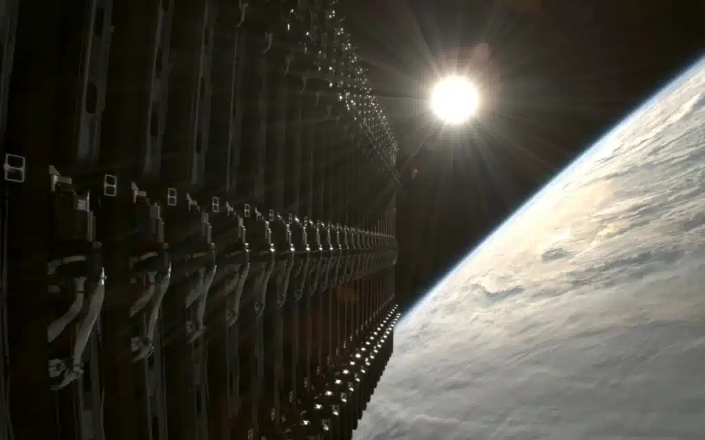 Reduce, reuse, relaunch rockets: SpaceX flies Falcon 9 for the 450th time on latest Starlink mission