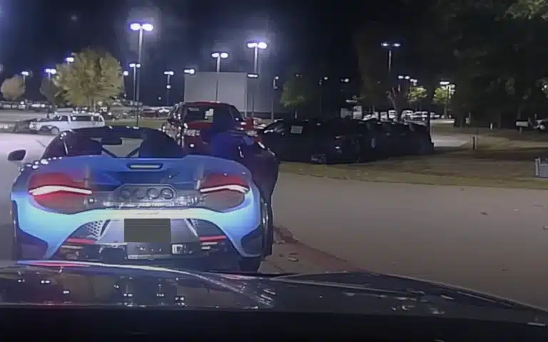 A McLaren 765LT being mis-identified as a 'McLoren'