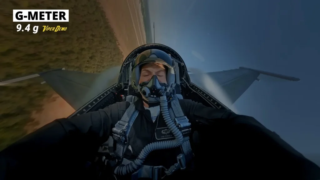 US man gets the chance to fly in an F-16 Viper and 9Gs push his body to the limit in 'most violent' flight