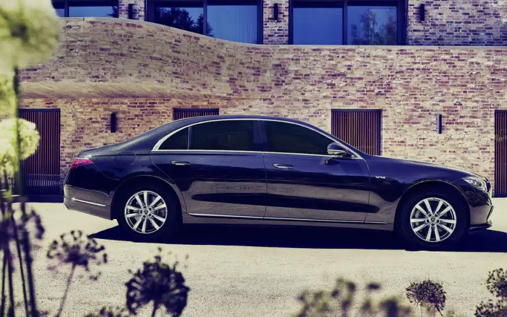 Mercedes-Benz bulletproof S-Class