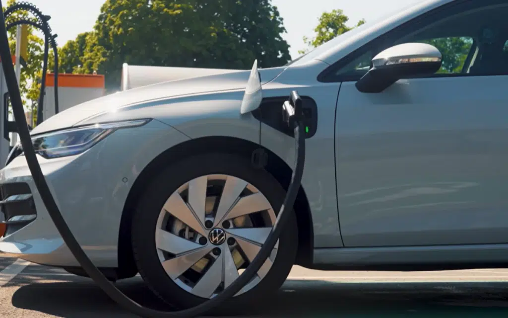 Men drive 200 miles in identical VW Golf cars to see whether plug-in hybrid or mild hybrid is cheaper