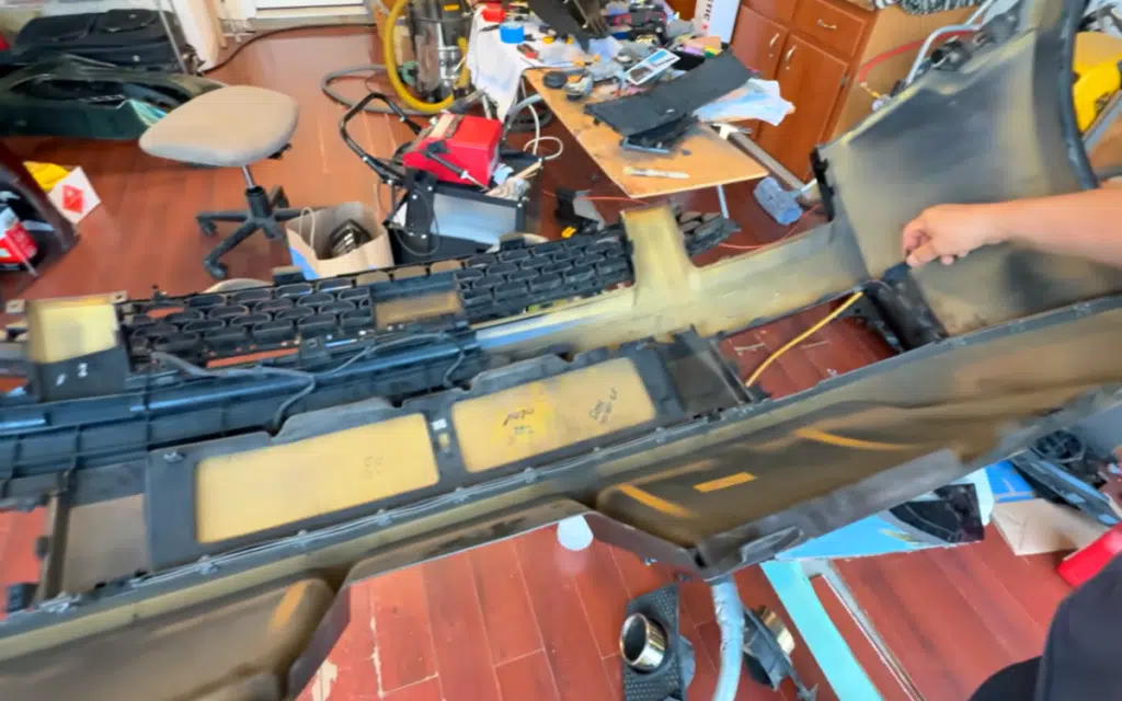 This Californian YouTuber is turning a crashed Lamborghini into a DIY garage build