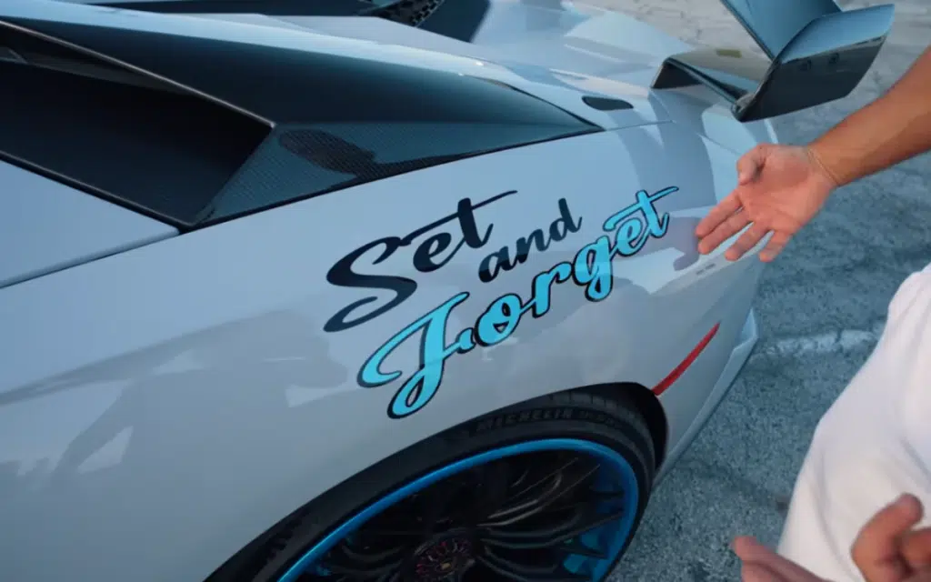 Young American gutted his $6M Bugatti damaged so cheers himself up by buying a brand new Lamborghini