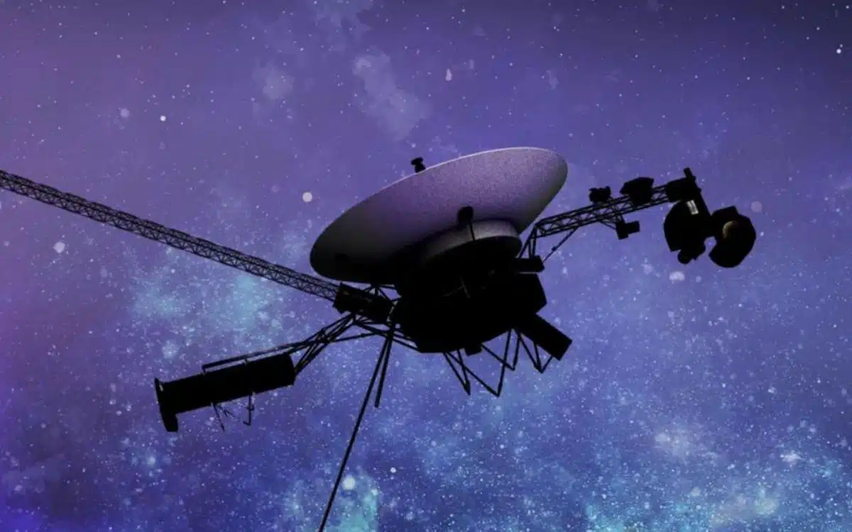 NASA Voyager 1 has sent confusing messages back to earth from 15 billion miles away
