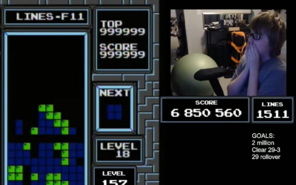 13-year-old boy becomes the first human to ever complete Tetris