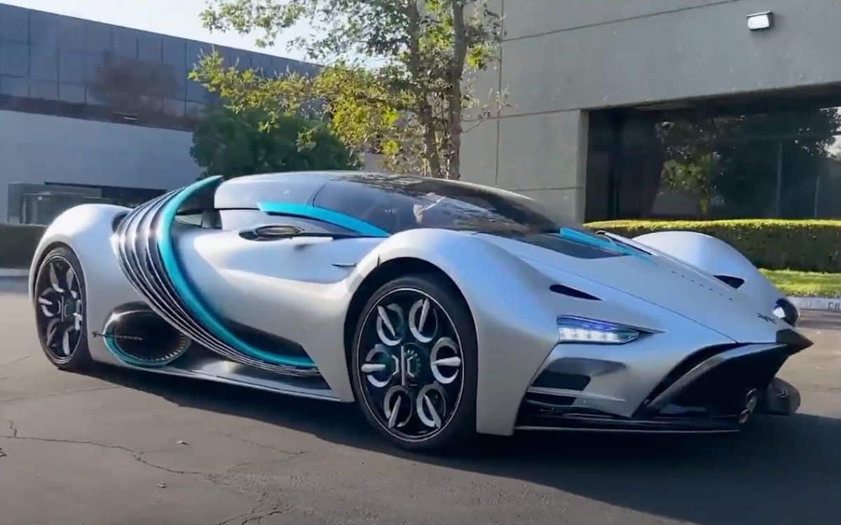 $2 million supercar runs on hydrogen and exhales drinkable water through its exhausts