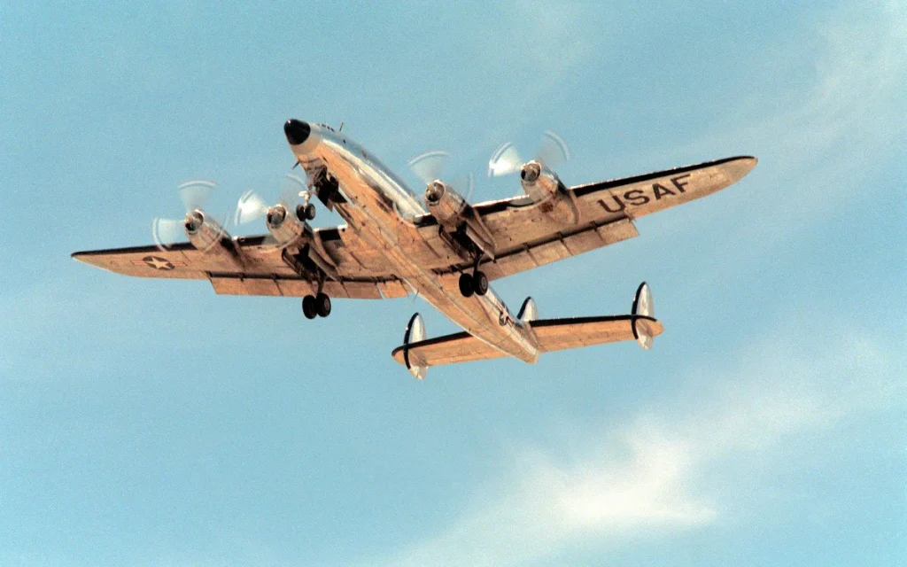 The current Air Force One Boeing 747 is being retired and inserted into a Miami skyscraper in a plan that's as wild as it sounds