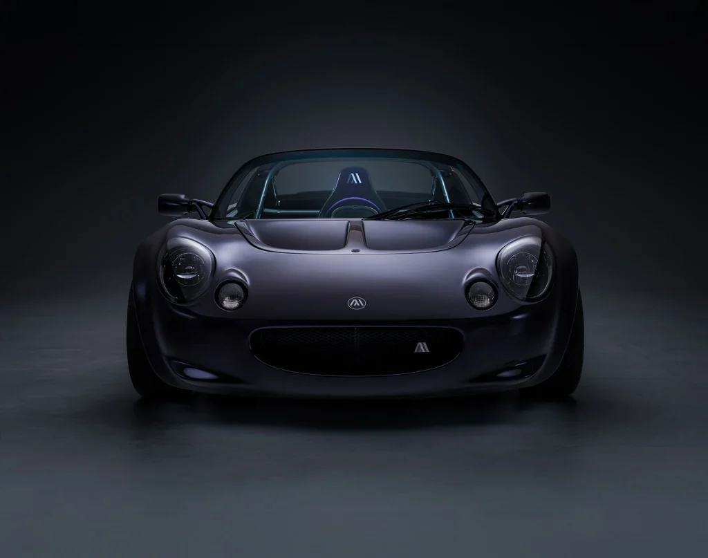 The VHPK takes the Lotus Elise S1 sports car formula to a new extreme with a 600kg single-seat tribute