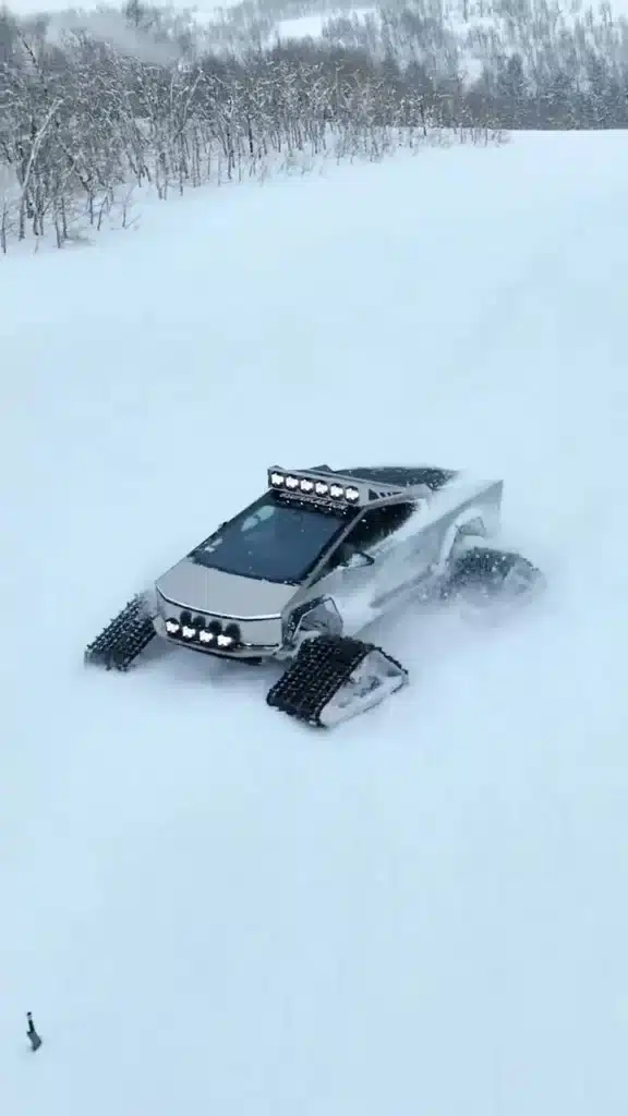Cybertruck-with-crazy-snow-tracks