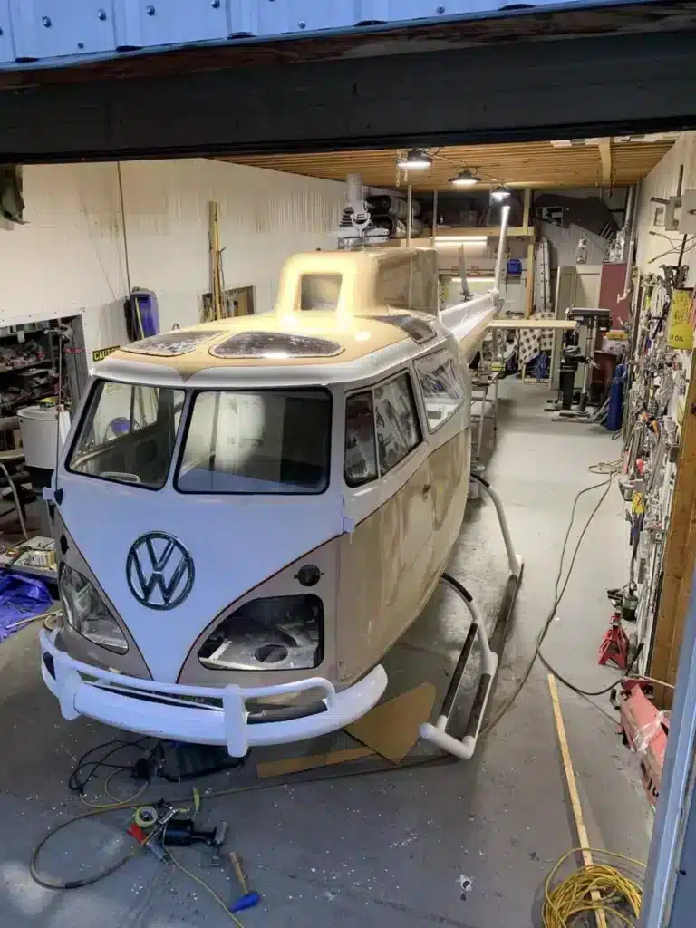 Canadian has used a Volkswagen Bus and an Airbus H125 to create a VW helicopter