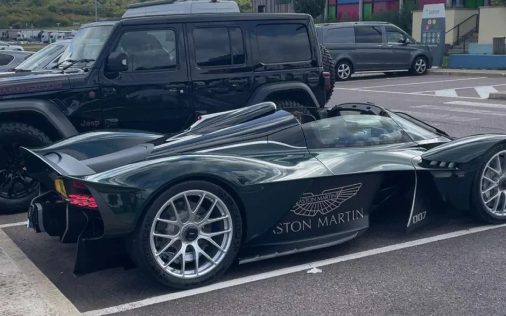 A girlfriend questioned if a $3 million Aston Martin Valkyrie Spider was cool - Reddit and car fans quickly set the record straight
