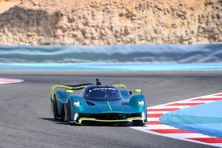 Aston Martin Valkyrie AMR Pro revs up in front of F1 crowd