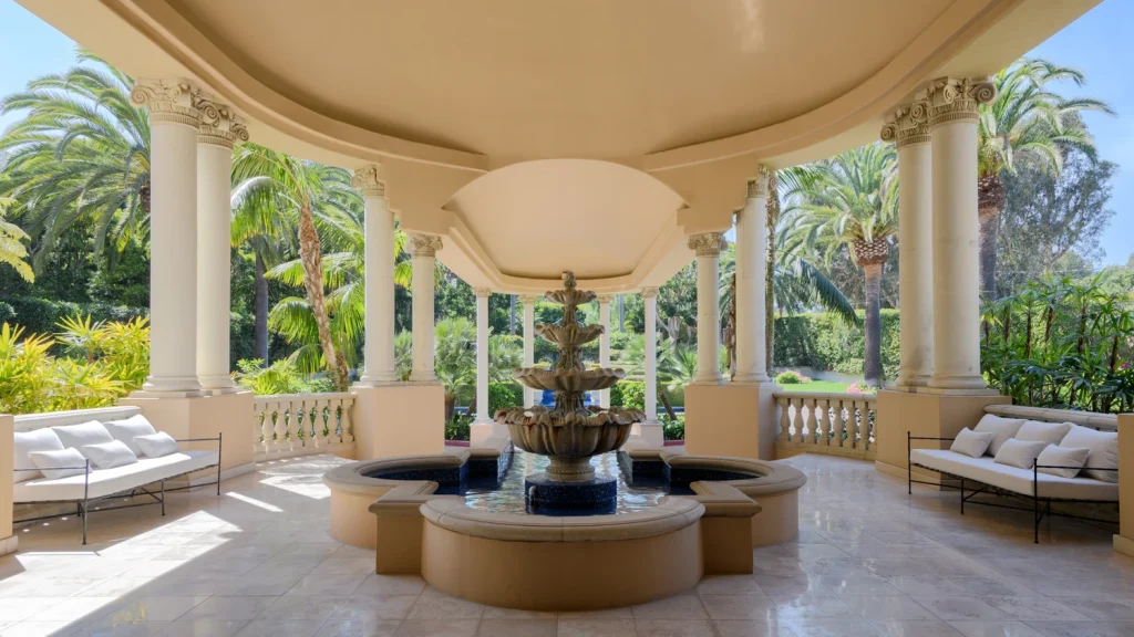 This $90M Malibu mansion that spans 17,700 square feet is so extravagant that it legally could never be built again today