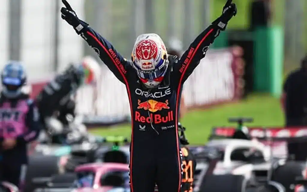 Former Red Bull mechanic Calum Nicholas has revealed how much the F1 pit crew salary is, amid support for the McLaren staff