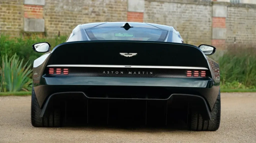 Aston Martin Victor