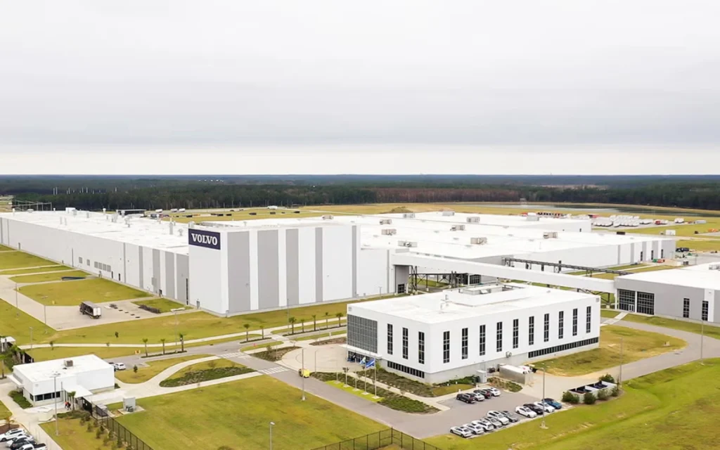 Luxury Chinese EVs from Zeekr have just delivered a reality check that few American car buyers were expecting.