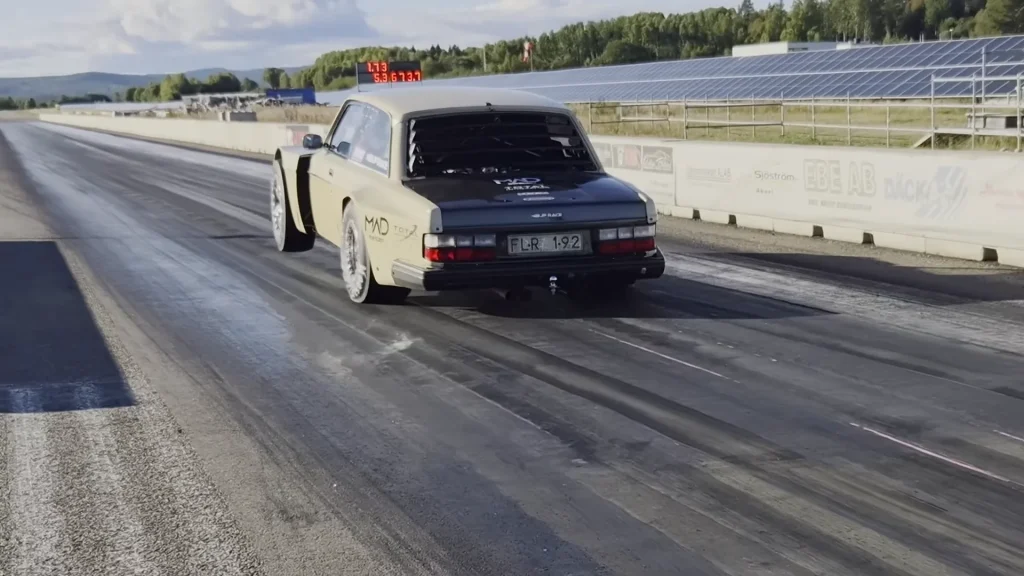 Man hid a twin-turbo Lambo V10 inside a 1975 Volvo 240 to create the absolute monster that is the 'Volvoghini'