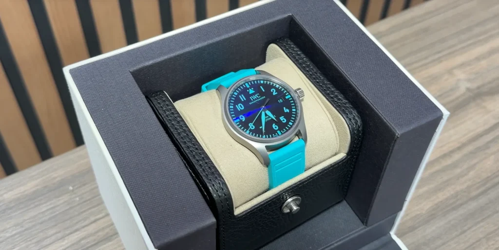 Georgia man buys $25,000 watch mystery box and opens it to find multiple luxury timepieces