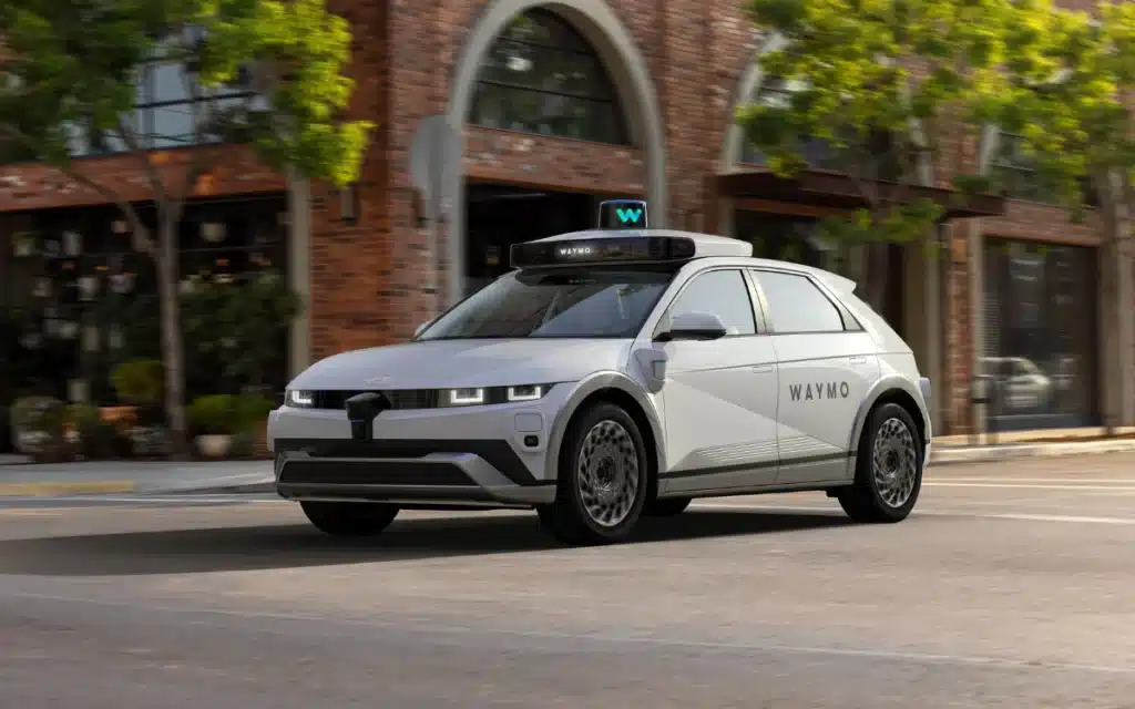 A passenger in a self-driving Waymo car finds out why you shouldn't honk the horn after receiving a very strange phone call