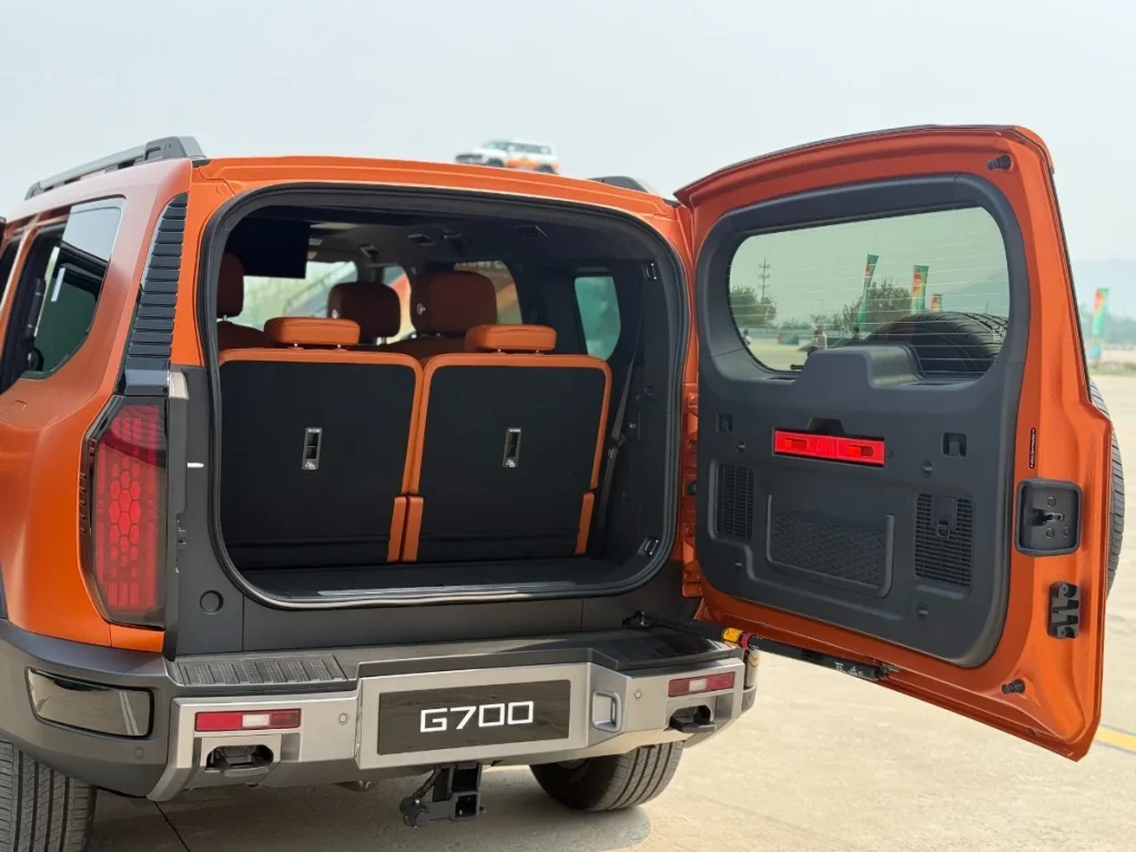 We traveled to China to drive two off-roading icons made by Jetour